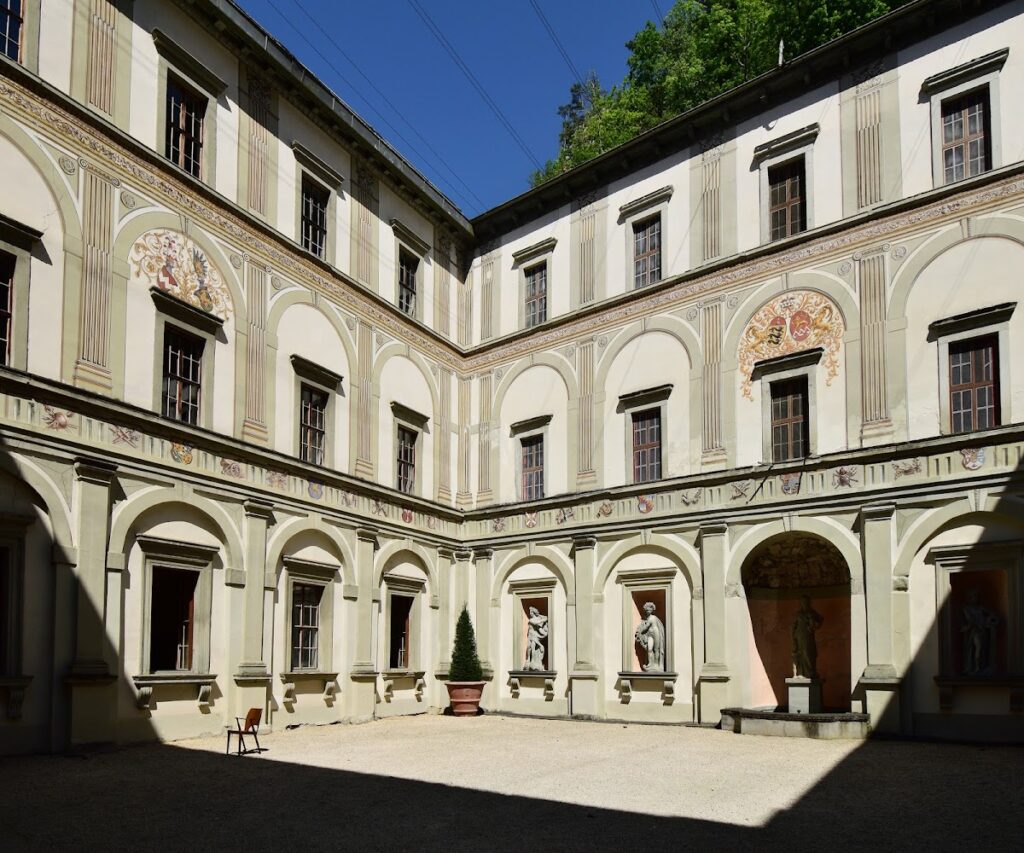 Palast Hohenems: Renaissance Residence of the Counts of Hohenems in Austria 5 Palast Hohenems