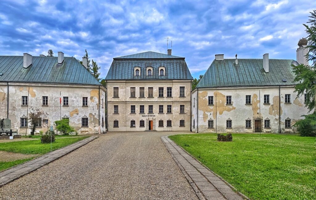 Dukla Palace: A Late-Baroque Magnate Residence in Poland 2 Dukla Palace