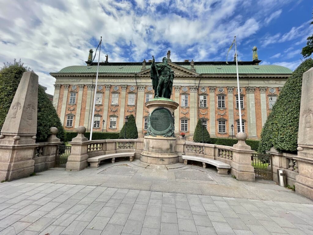 Swedish House of Nobility: Stockholm’s Historic Meeting House 3 Swedish House of Nobility