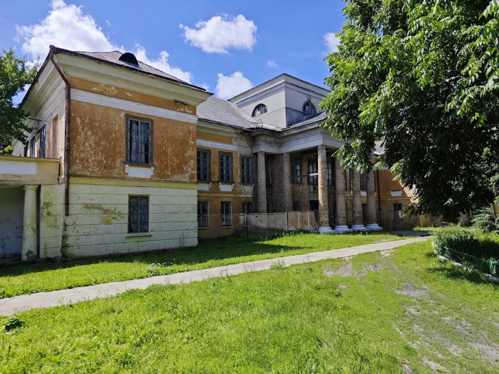 Steckich Palace, Mezhirichi: A Neoclassical Noble Estate in Ukraine 1 Steckich Palace, Mezhirichi