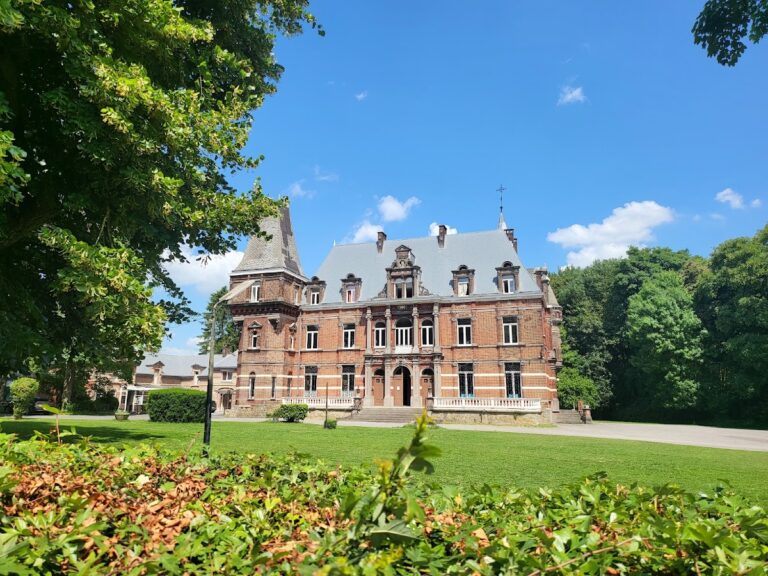 Château Mondron: An Industrialist’s Residence and Church in Charleroi, Belgium