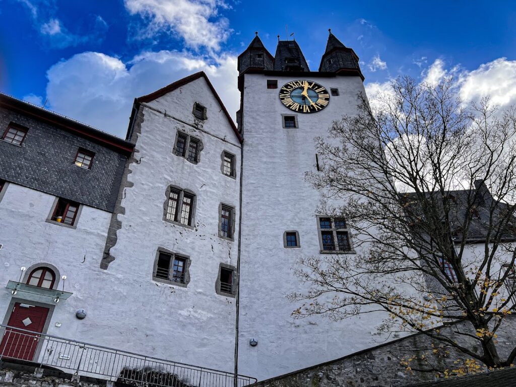 Diez Castle: A Medieval Fortress and Nassau Residence in Germany 5 Diez Castle