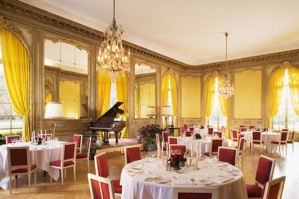 Château d’Artigny: A Château-Hotel in Montbazon, France 5 Château d'Artigny