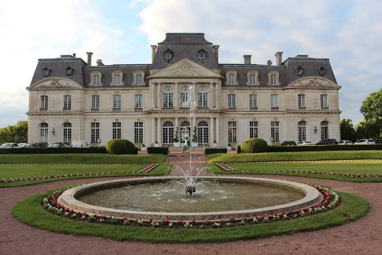Château d’Artigny: A Château-Hotel in Montbazon, France