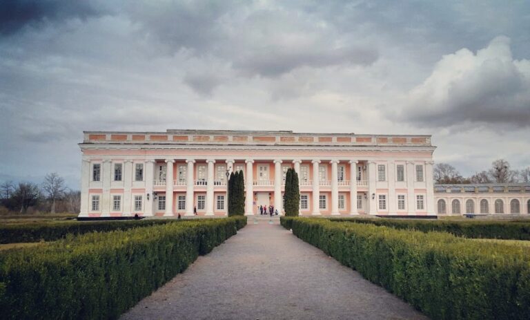 Potocki Palace in Tulchyn: A Late-Eighteenth-Century Magnate Residence