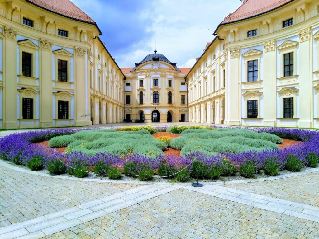 Slavkov Castle: A Baroque and Empire Palace in Czechia 2 Slavkov Castle