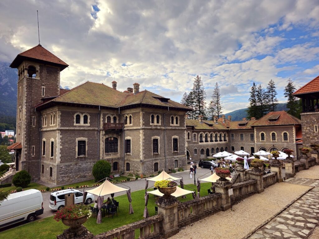 Cantacuzino Castle: An Aristocratic Residence in Romania 3 Cantacuzino Castle