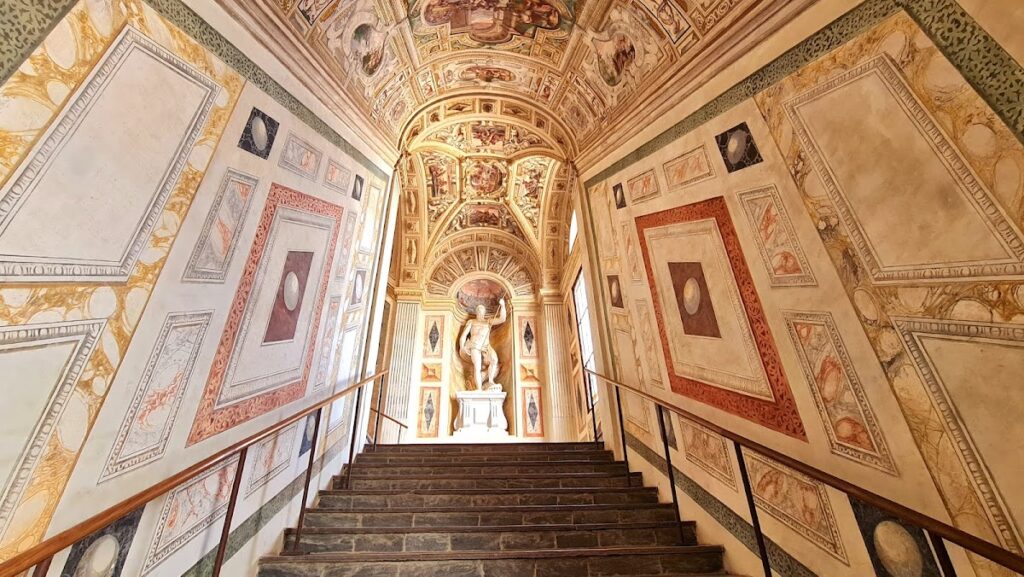 Palacio del Marqués de Santa Cruz: A Renaissance Palace in Viso del Marqués 4 Palacio del Marqués de Santa Cruz