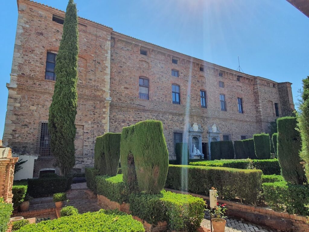 Palacio del Marqués de Santa Cruz: A Renaissance Palace in Viso del Marqués 5 Palacio del Marqués de Santa Cruz