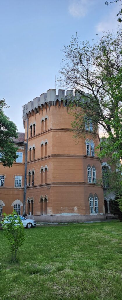 Huniade Castle