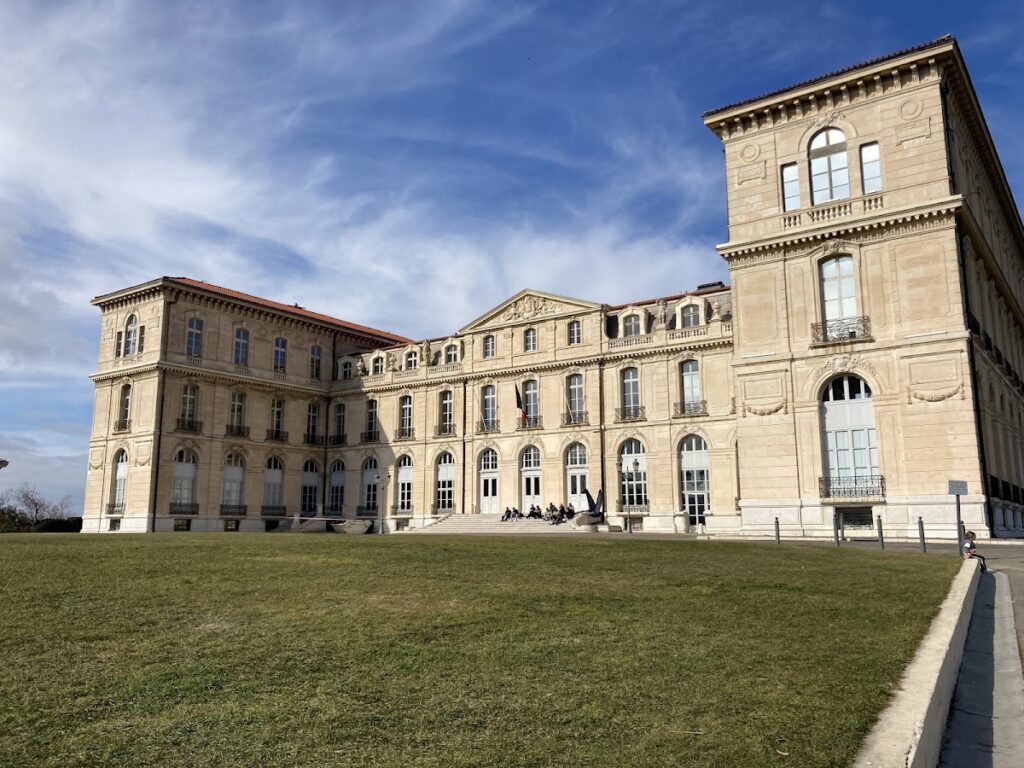 Palais du Pharo: An Imperial Residence and Public Landmark in Marseille 1 Palais du Pharo