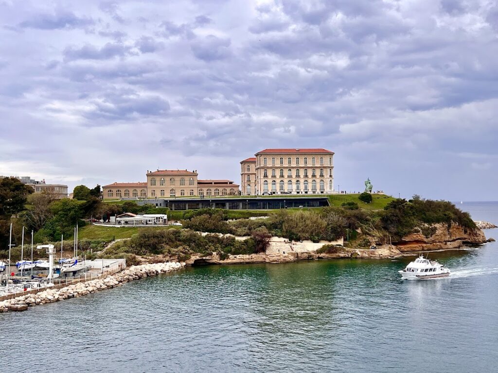 Palais du Pharo: An Imperial Residence and Public Landmark in Marseille 2 Palais du Pharo
