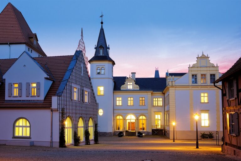 Schloss Liebenberg: A Historic Manor Estate in Germany