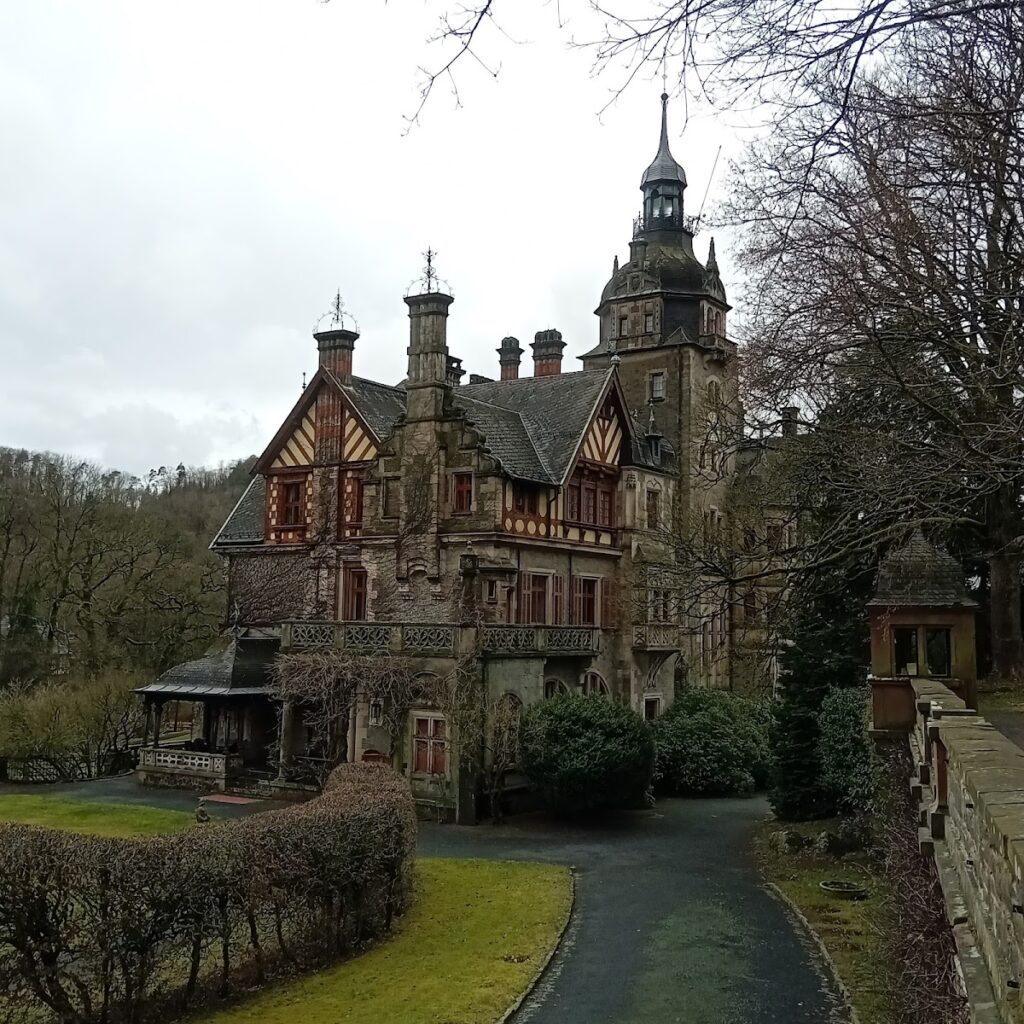 Schloss Ramholz: A Historicist Castle Estate in Germany 3 Schloss Ramholz