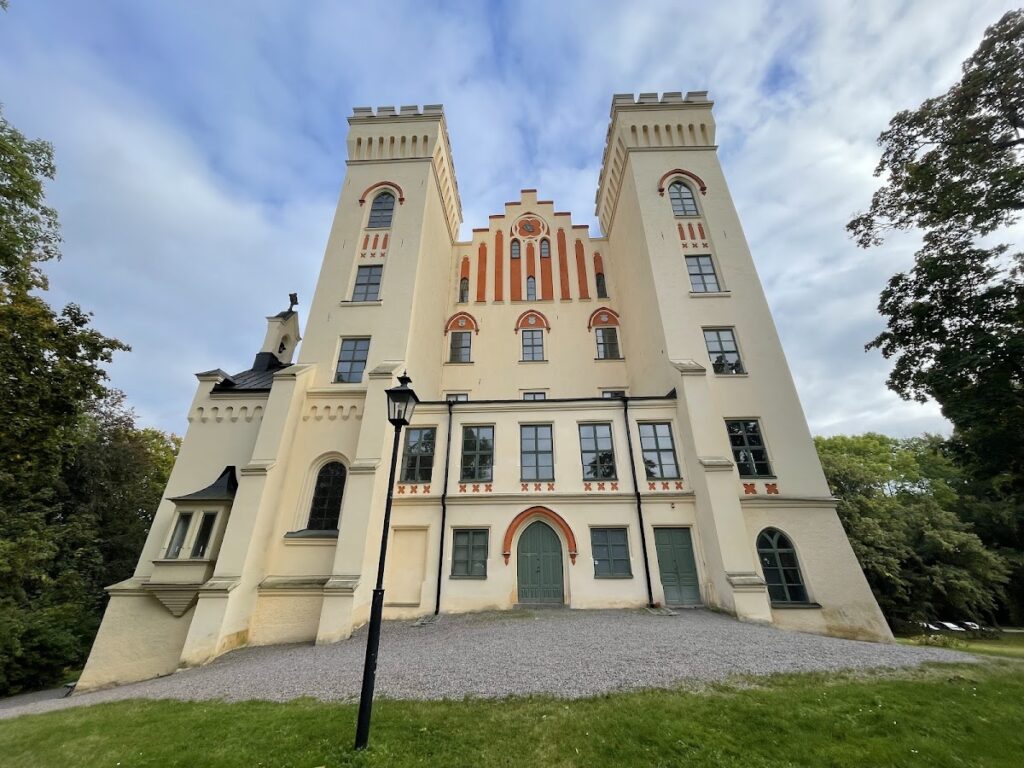 Bogesund Castle: A Swedish Manor and Aristocratic Residence 1 Bogesund Castle