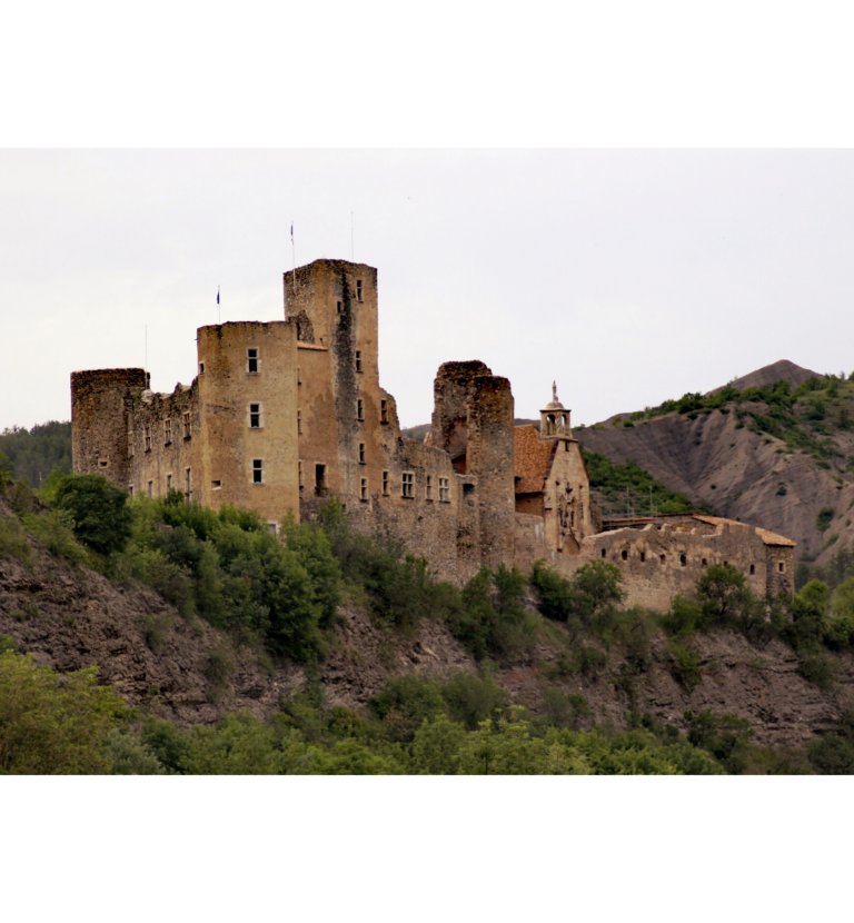Château de Tallard: A Fortified Castle in France
