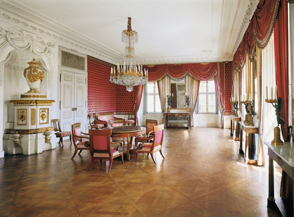 Ellingen Residence: Teutonic Order Palace Complex in Germany 3 Ellingen Residence