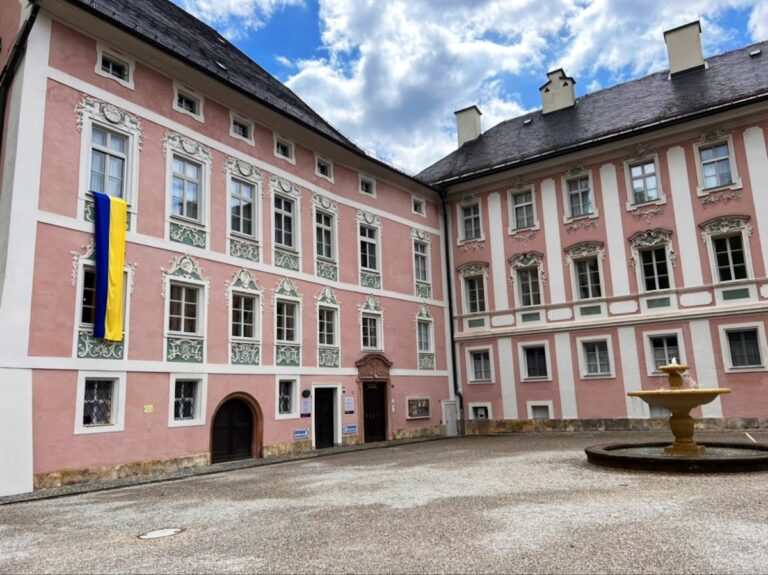 Schloss Berchtesgaden: An Augustinian Foundation and Bavarian Royal Residence