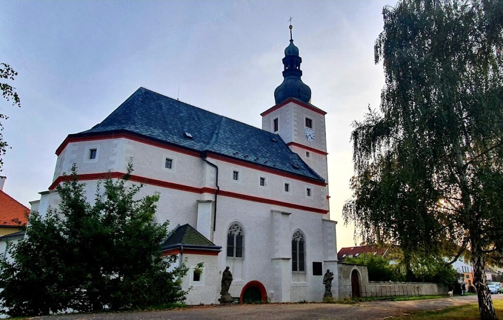 Krásné Březno Castle: A Renaissance Castle Complex in Czechia 2 Krásné Březno Castle