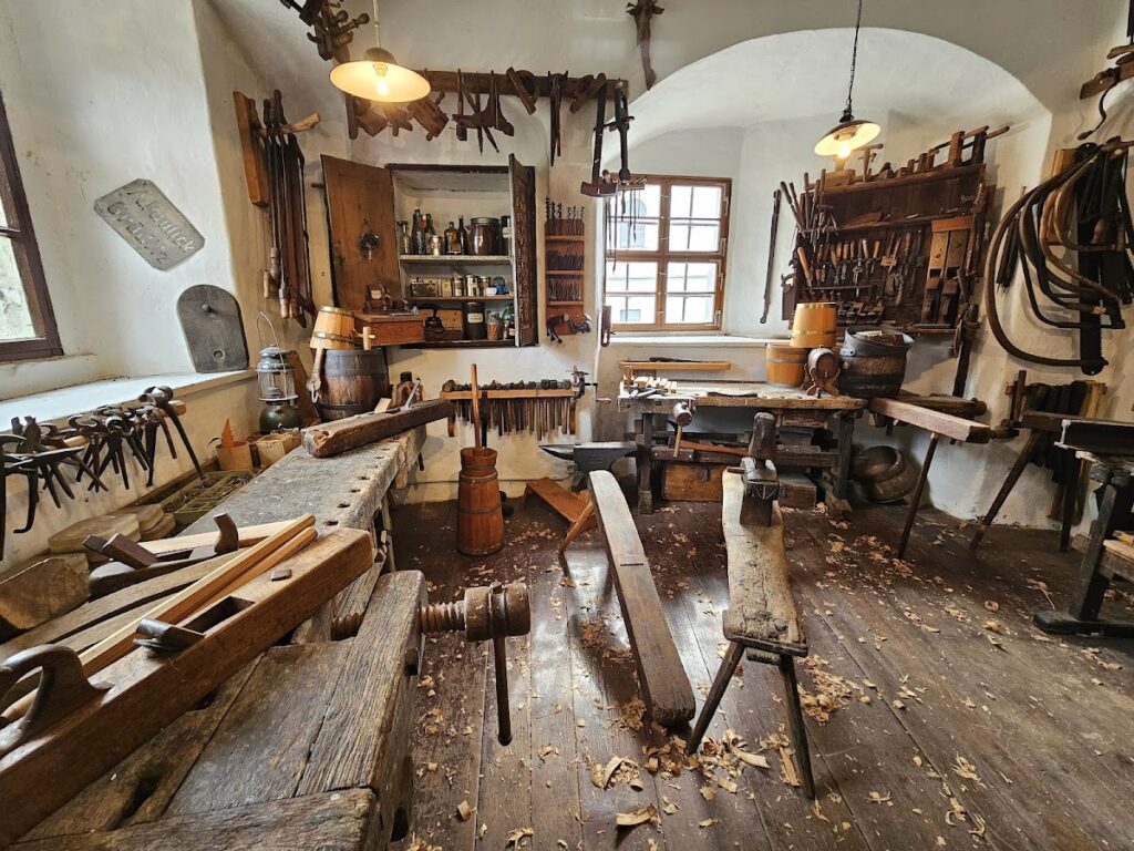 Klippenstein Castle: Medieval Fortress and Administrative Seat in Radeberg 5 Klippenstein Castle