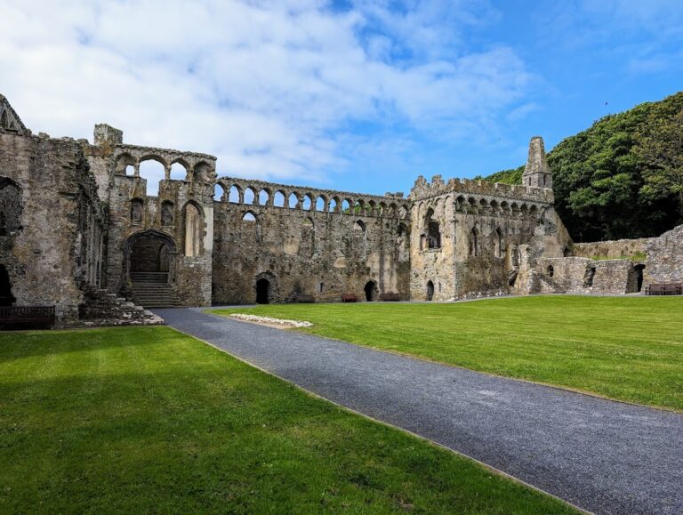 St Davids Bishop’s Palace: Medieval Episcopal Residence in Wales