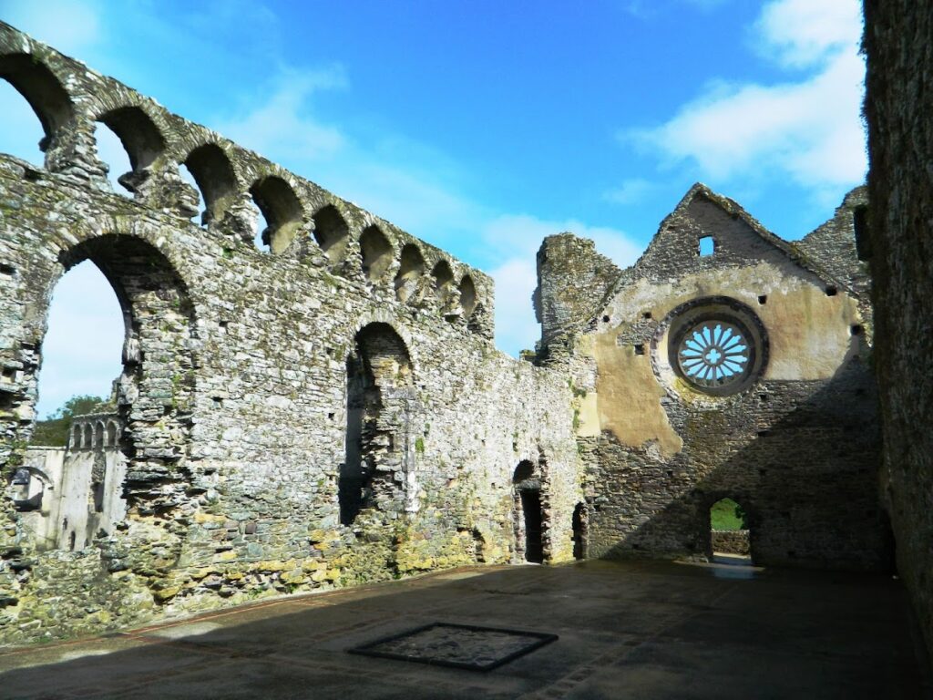 St Davids Bishop's Palace: Medieval Episcopal Residence in Wales 3 St Davids Bishop's Palace