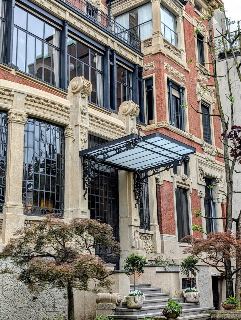 Palazzo Castiglioni: A Milanese Liberty Palace and Commercial Headquarters 3 Palazzo Castiglioni