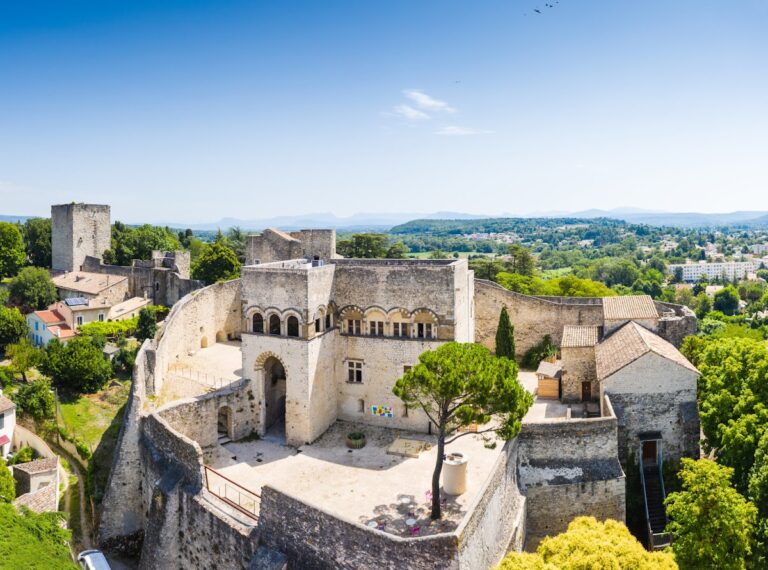 Château des Adhémar: A Romanesque Castle in Montélimar