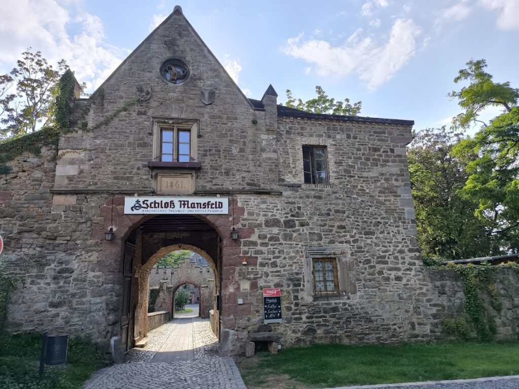 Mansfeld Castle: A Medieval Fortress and Renaissance Residence in Germany 3 Mansfeld Castle