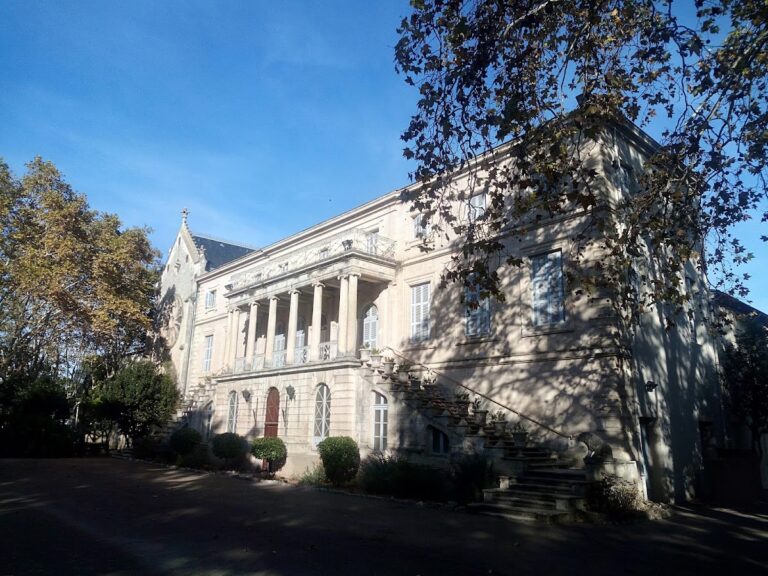 Domaine de Grammont: A Former Priory and Municipal Estate in Montpellier