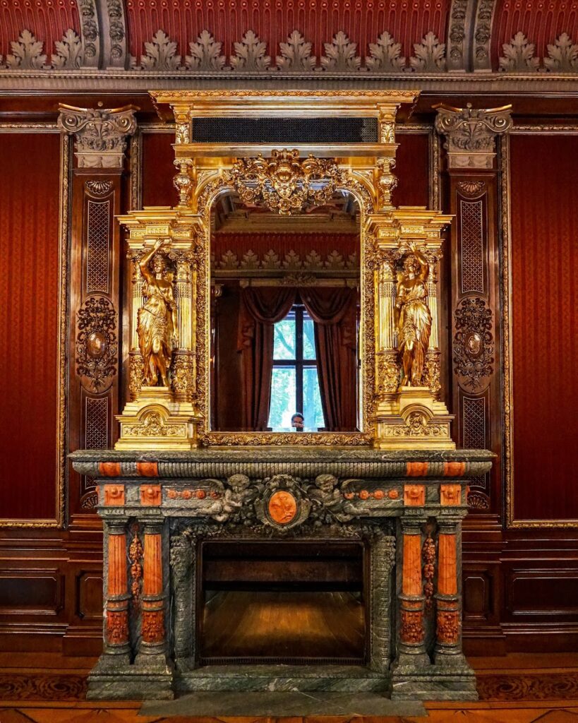 Karl Wilhelm Scheibler's palace