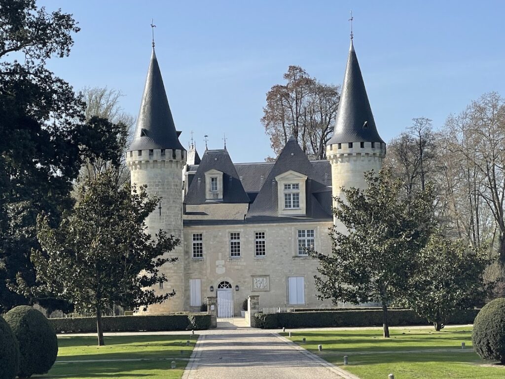 Château d’Agassac: A Historic Wine Estate in Ludon-Médoc 2 Château d'Agassac
