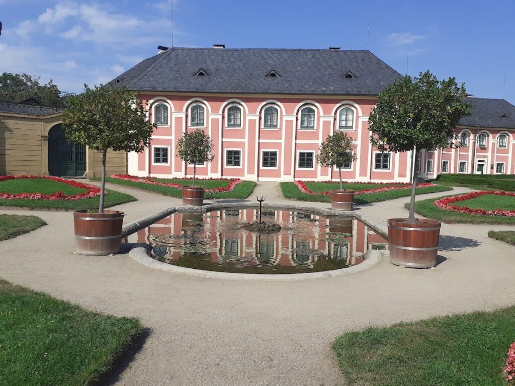 Veltrusy Mansion: A Baroque Castle-Palace in Czechia 2 Veltrusy Mansion