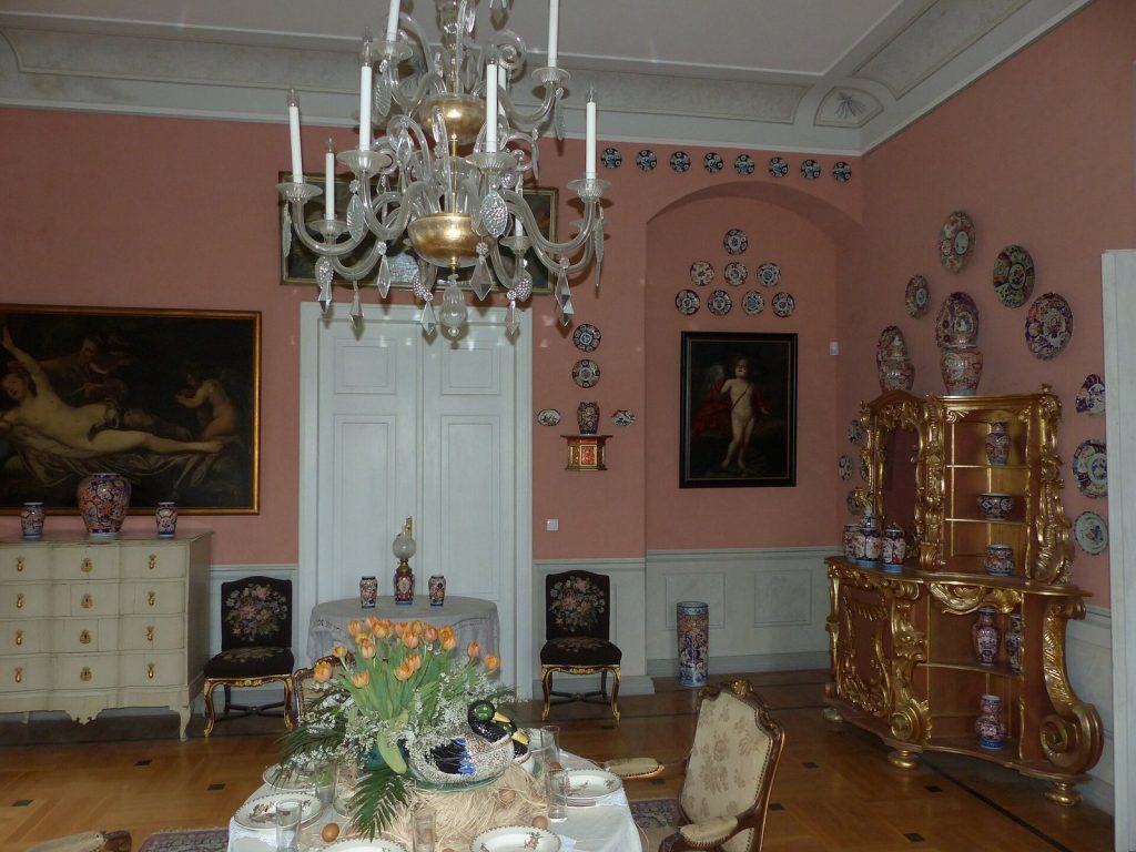 Łomnica Palace