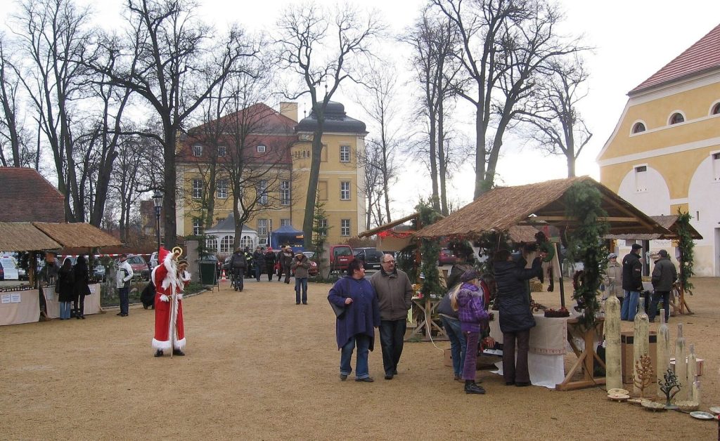 Łomnica Palace