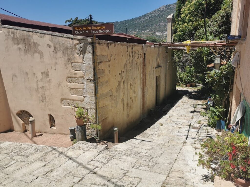 Palace of Archanes: A Minoan Palace and Settlement in Greece 4 Archanes palace