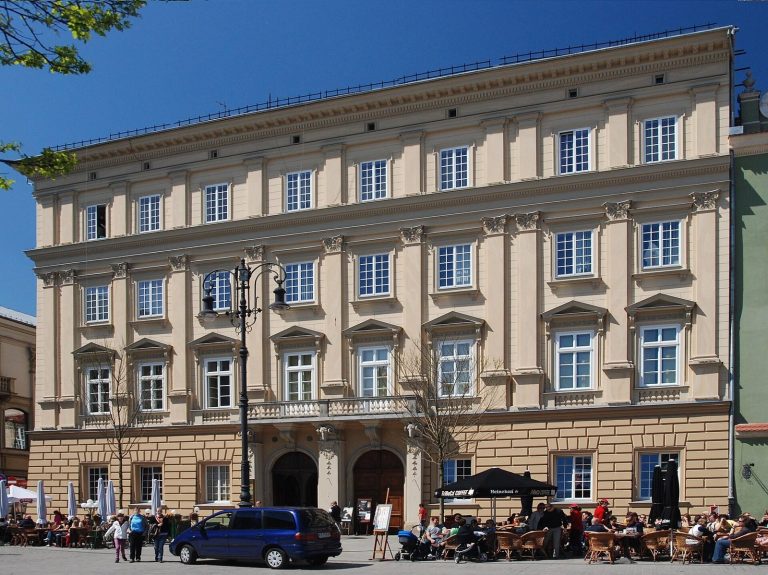 Pod Baranami Palace in Kraków: A Renaissance and Baroque Urban Residence