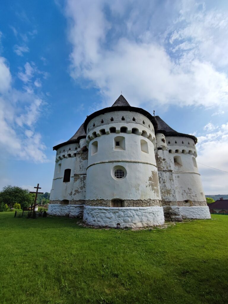 Zamek w Sutkowcach
