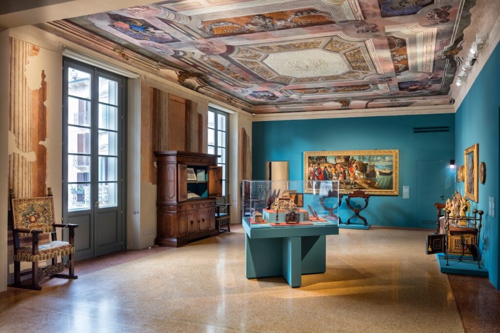 Palazzo Maffei: A Baroque Palace and Museum in Verona 4 Palazzo Maffei