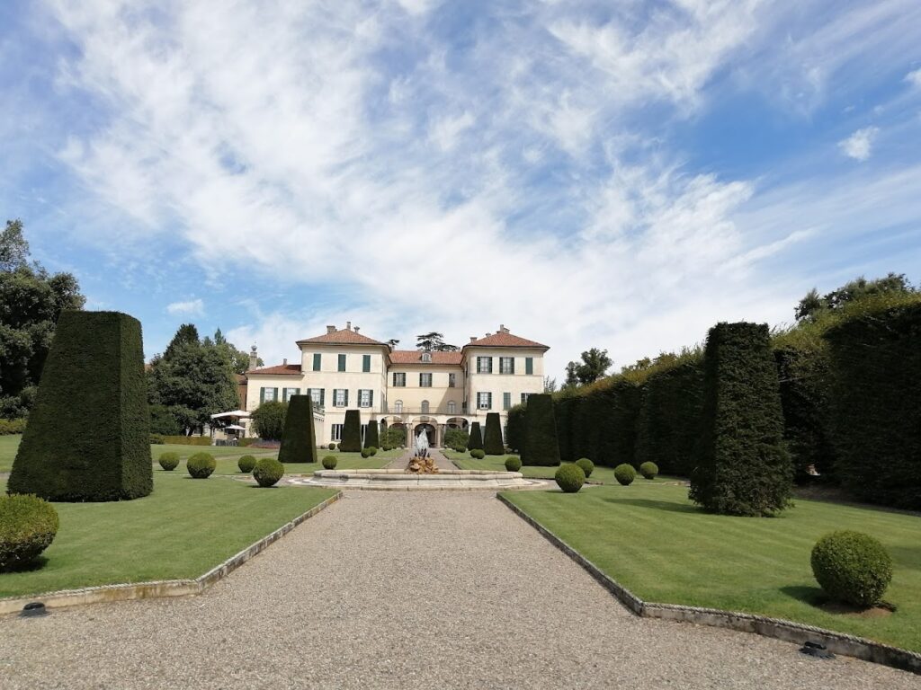 Villa Menafoglio Litta Panza: An Eighteenth-Century Villa of Delight in Varese 1 Villa Menafoglio Litta Panza