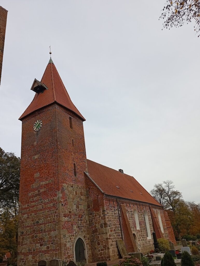 Rastede Castle: A Neoclassical Oldenburg Country Estate in Germany 3 Rastede Castle