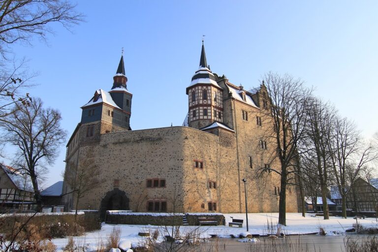 Romrod Castle: A Hessian Water Castle and Administrative Residence
