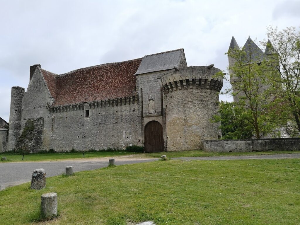 Château de Bridoré: A Medieval Fortified Castle in France 3 Château de Bridoré
