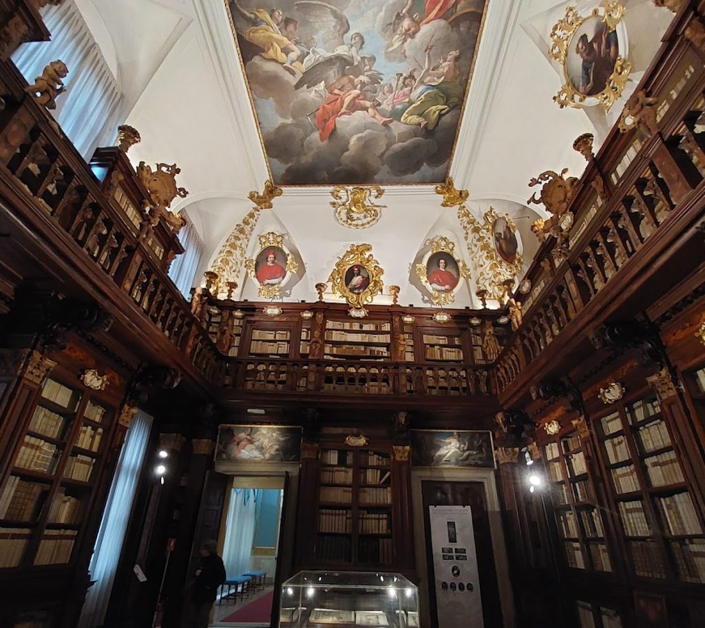 Palazzo Tinghi: A Historic Renaissance Palace in Udine 3 Palazzo Tinghi