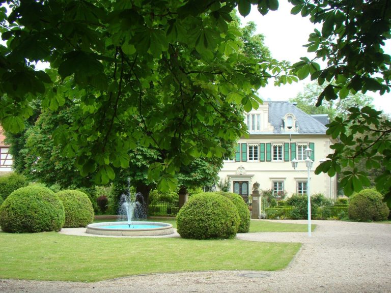 Schloss Michelfeld: A Historic Water Castle and Palace in Germany
