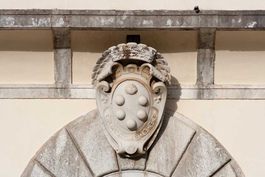 Palazzo di Seravezza: A Medici Ducal Residence and Defensive Outpost in Italy 1 Palazzo di Seravezza