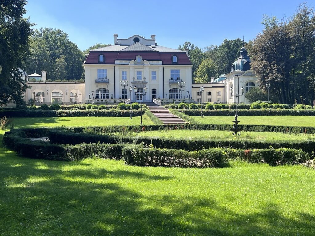 Goetz Palace: The Goetz-Okocim Family Residence in Poland 2 Goetz Palace
