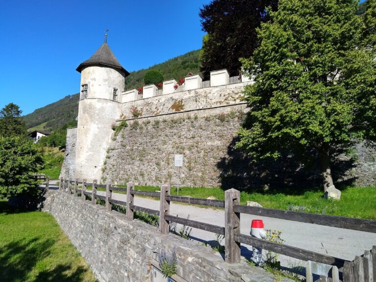 Haldenstein Castle: A Renaissance Palace in Switzerland