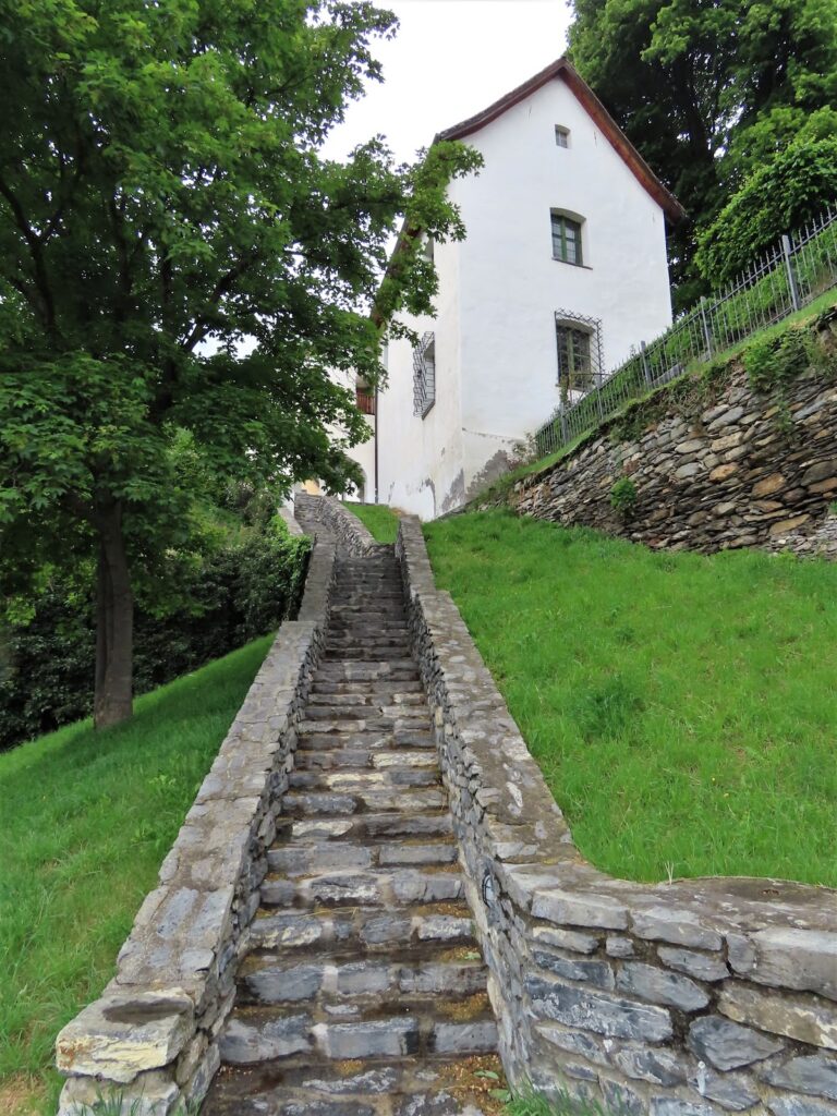 Haldenstein Castle: A Renaissance Palace in Switzerland 5 Haldenstein Castle