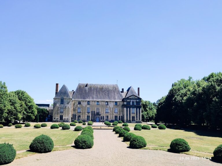 Château d’Effiat: A Seventeenth-Century Classical Estate in France